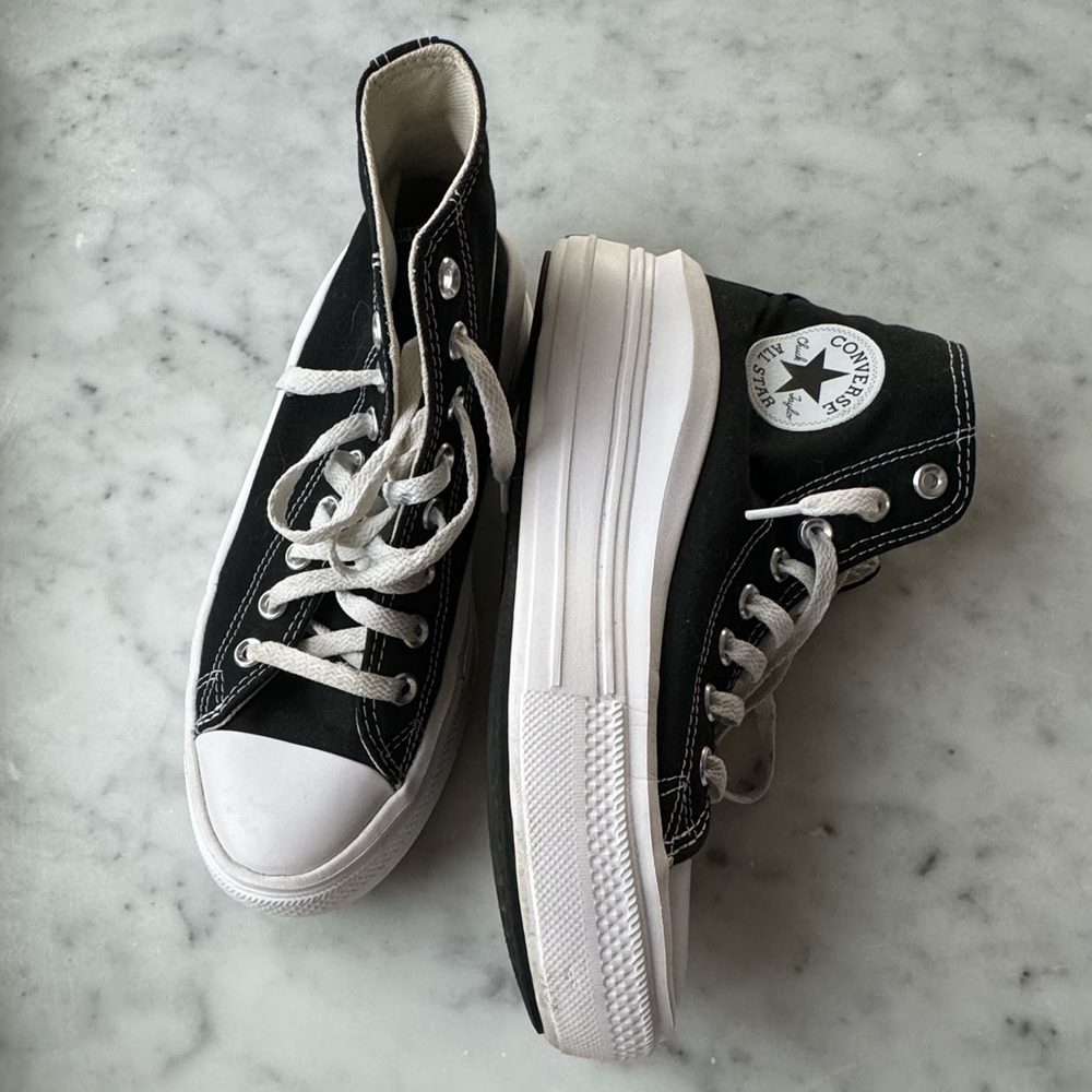 Women's Chuck Taylor All Star Move High Top Shoe